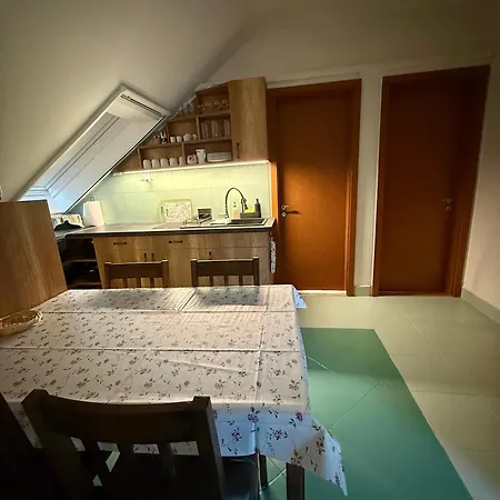 Apartamento Sunset For 6 People, With Free Ac, Free Parking Gárdony