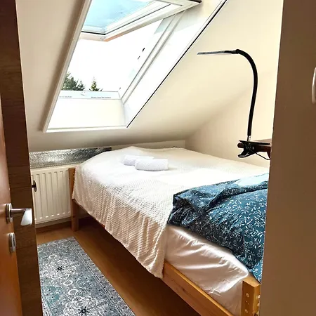 Sunset For 6 People, With Free Ac, Free Parking