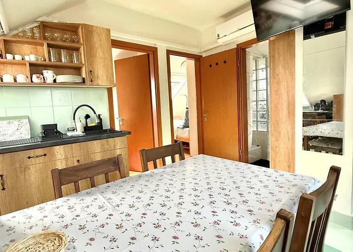Sunset For 6 People, With Free Ac, Free Parking Apartmán