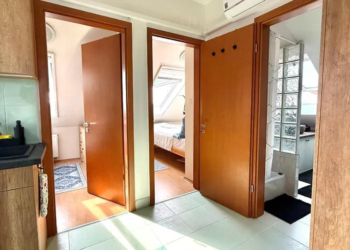 Sunset For 6 People, With Free Ac, Free Parking Apartmán